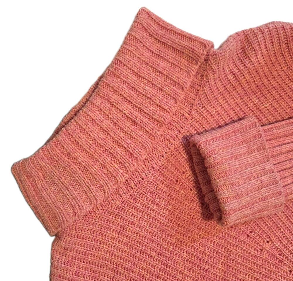 Anthropologie Moth Women's Fireside Ribbed Turtleneck Pink Pullover Sweater SZ M